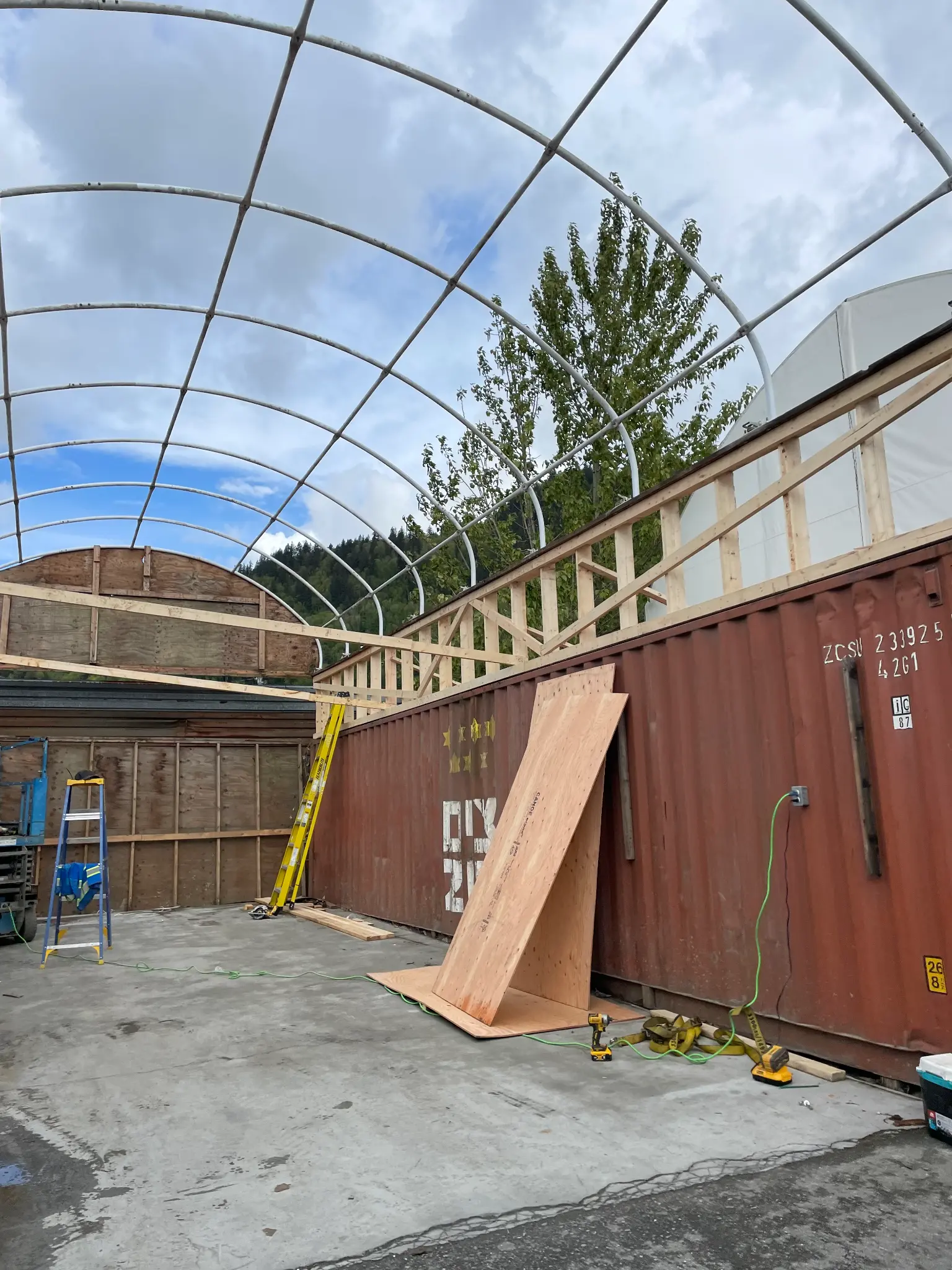 Gutter and fascia work